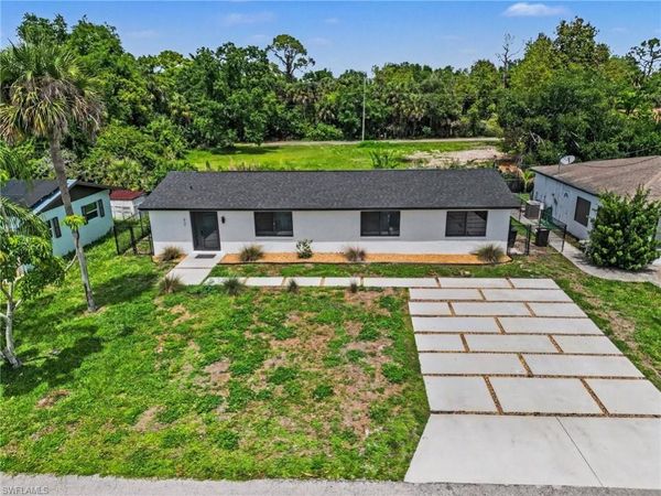 73 Cardinal DR, NORTH FORT MYERS, FL 33917