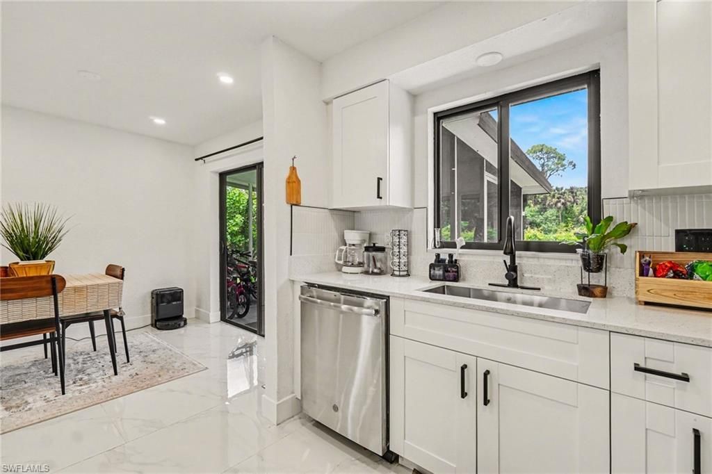 73 Cardinal Dr, North Fort Myers, FL 33917 Photo