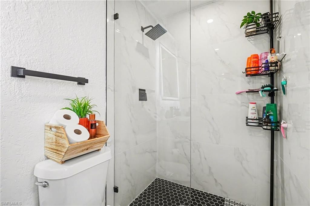 73 Cardinal Dr , North Fort Myers, FL 33917 Photo