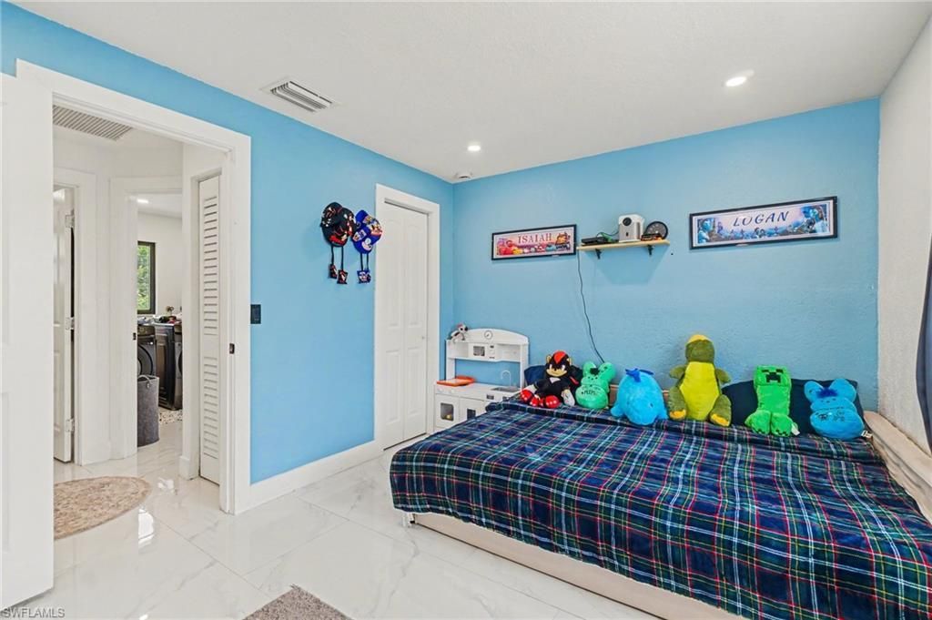 73 Cardinal Dr, North Fort Myers, FL 33917 Photo