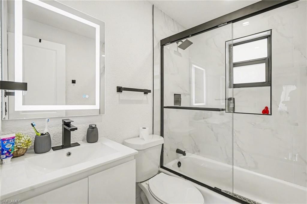 73 Cardinal Dr , North Fort Myers, FL 33917 Photo