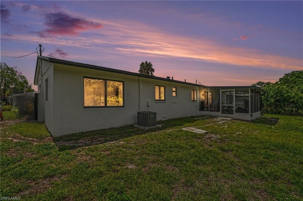 73 Cardinal Dr , North Fort Myers, FL 33917 Photo