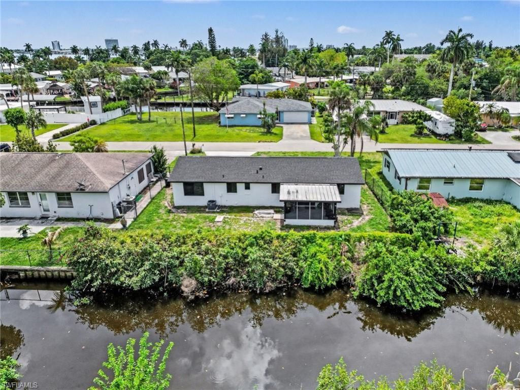 73 Cardinal Dr , North Fort Myers, FL 33917 Photo