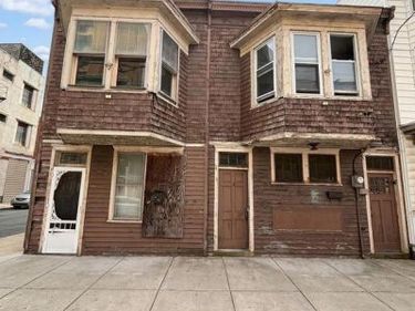 26 & 28 W MARKET STREET, MAHANOY CITY, PA 17948