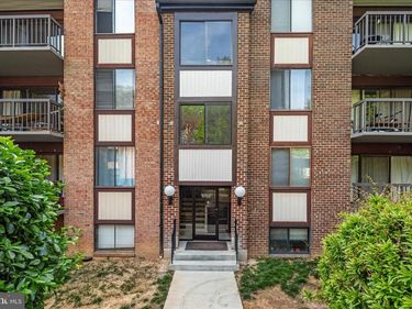 9702 KINGSBRIDGE DRIVE, Unit 003, FAIRFAX, VA 22031