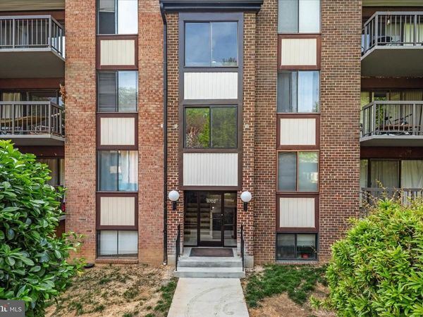 9702 KINGSBRIDGE DRIVE, Unit 003, FAIRFAX, VA 22031