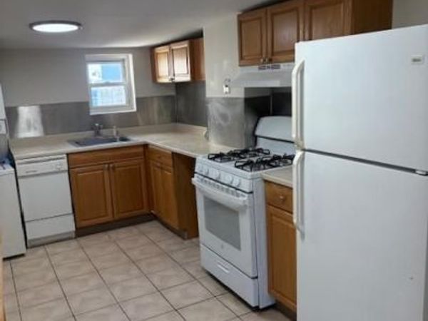 1817 19 E PASSYUNK AVENUE , PHILADELPHIA, PA 19148