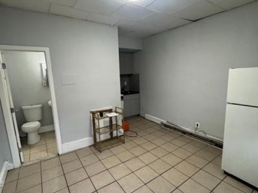 1521 00 Wakeling Street, Unit 1R, Philadelphia, PA 19124 Main Photo