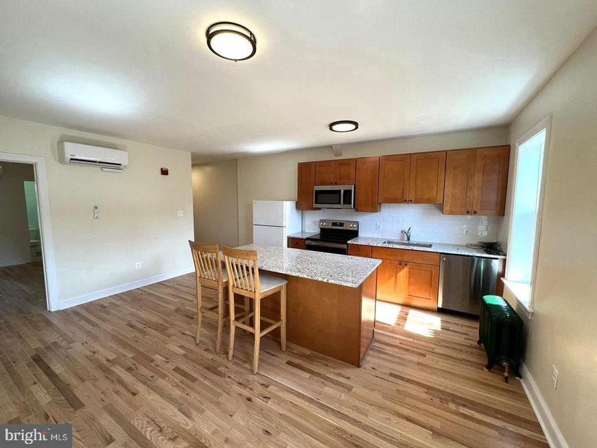1431 W Girard Avenue, Unit 3F, Philadelphia, PA 19130 Main Photo