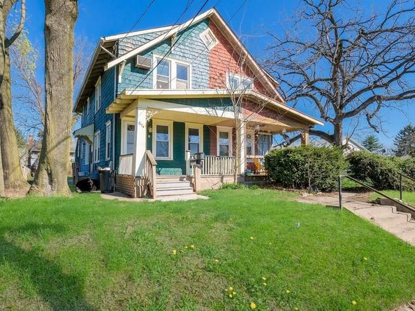 624 W BRIDGE STREET , MORRISVILLE, PA 19067