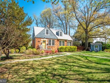 5943 WASHINGTON BOULEVARD, ARLINGTON, VA 22205