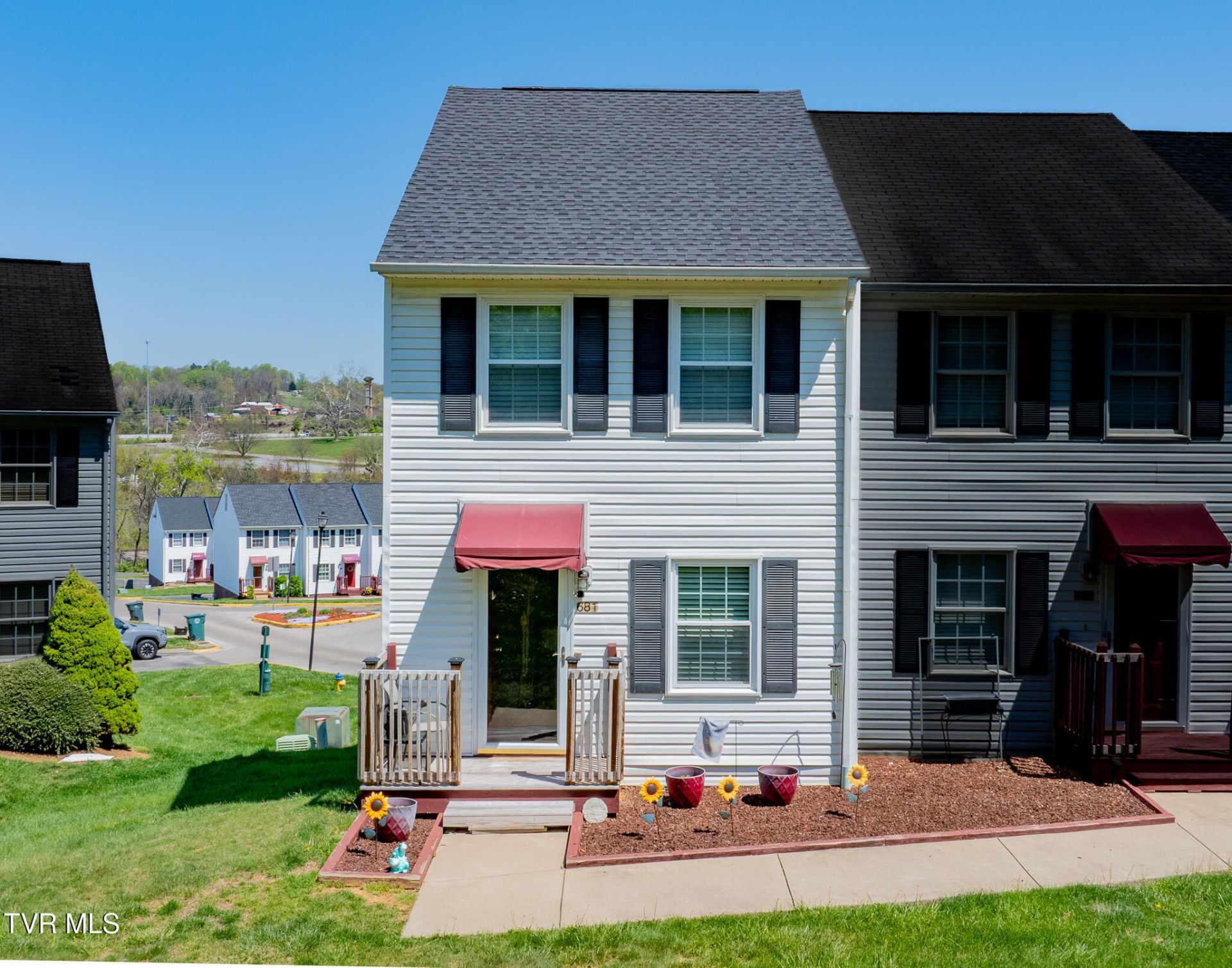 681 Beaverview Drive, Bristol, VA 24201 Main Photo