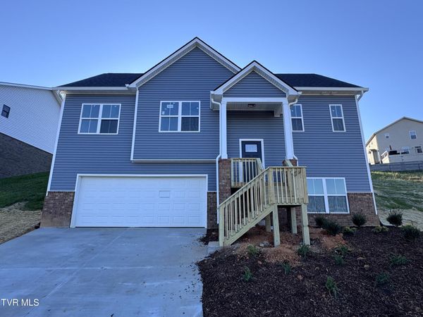 585 Ten Mile View, Jonesborough, TN 37659