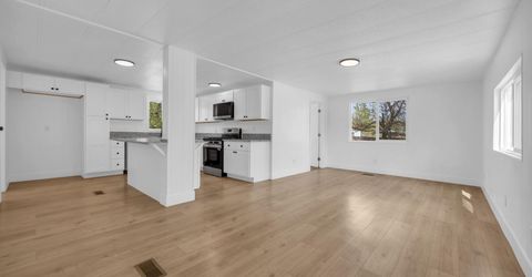 17890 Fantail Circle, Reno, NV 89508 Photo