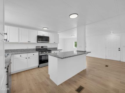 17890 Fantail Circle, Reno, NV 89508 Photo