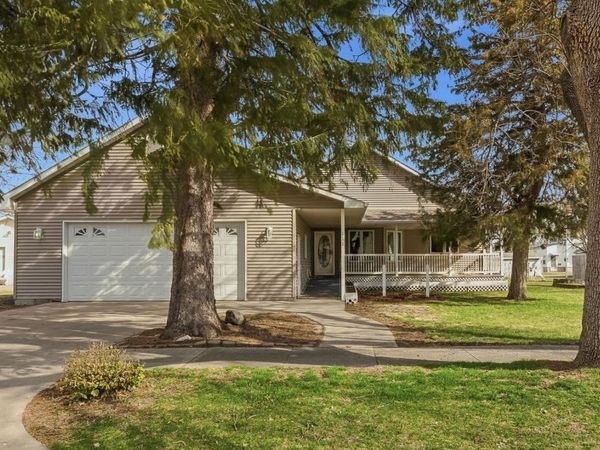 111 5th Avenue W, Minnesota Lake, MN 56068