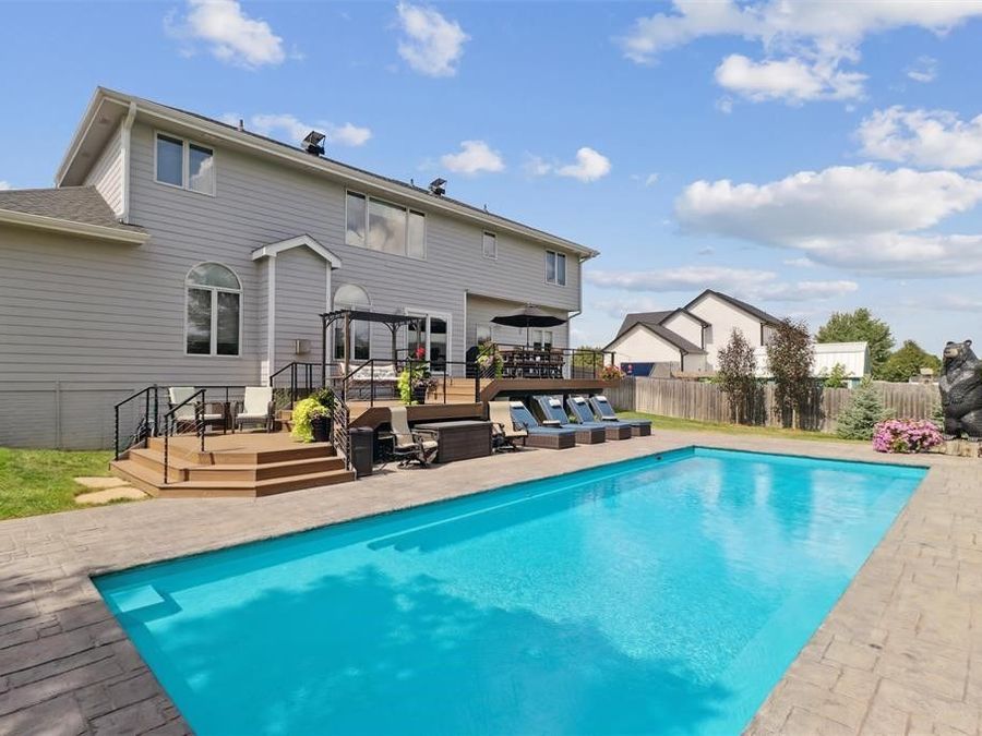 Property Image 28