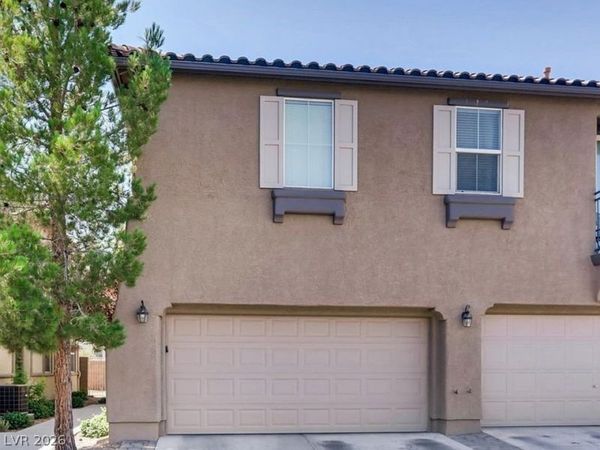 6250 W Arby Avenue, Unit 222, Las Vegas, NV 89118