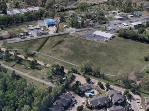 400 S second Highway, Cabot, AR 72023