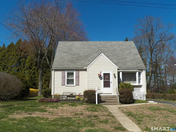 60 Rockledge, Waterbury, CT 06706