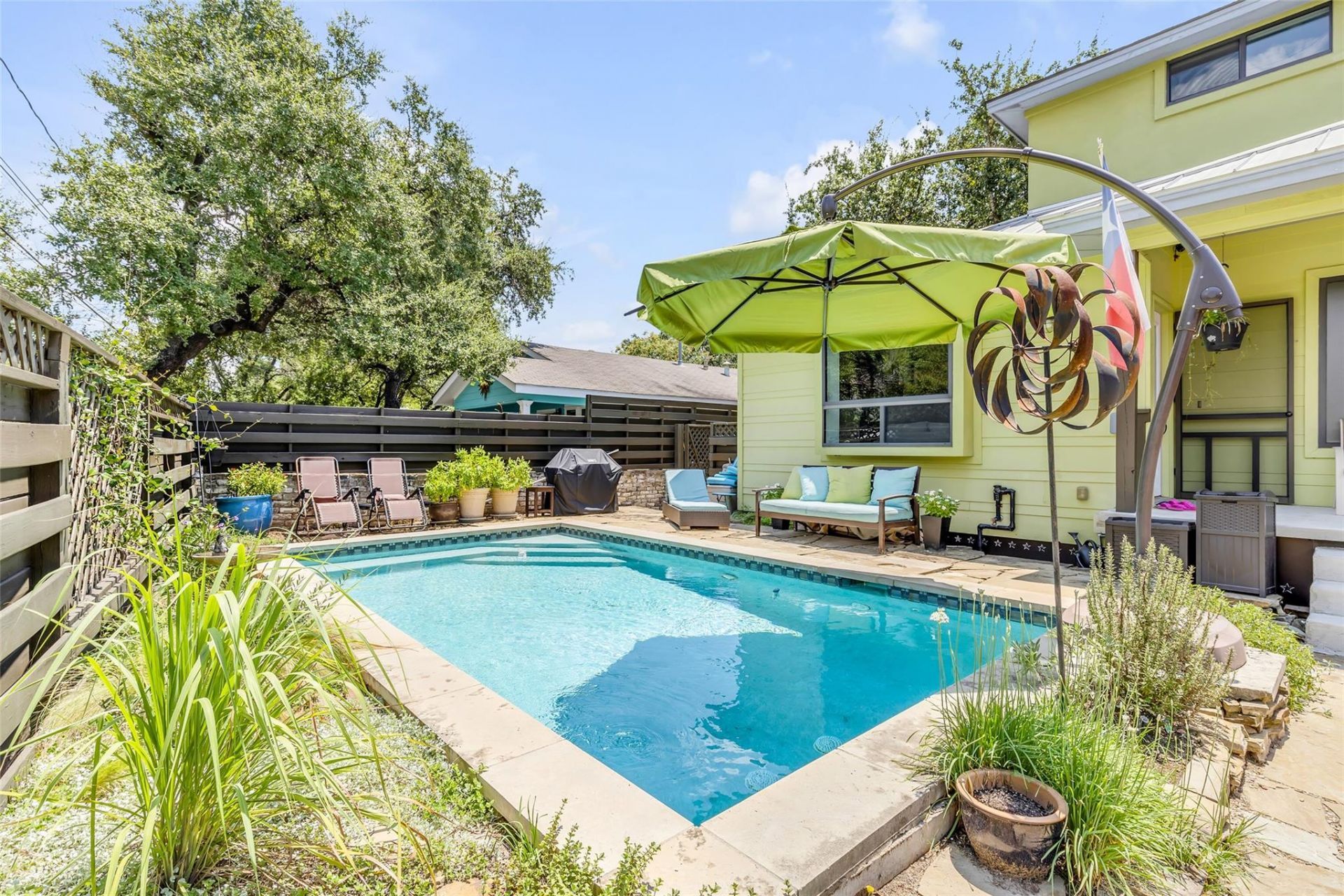 815 Columbus St, Austin, TX 78704 Main Photo