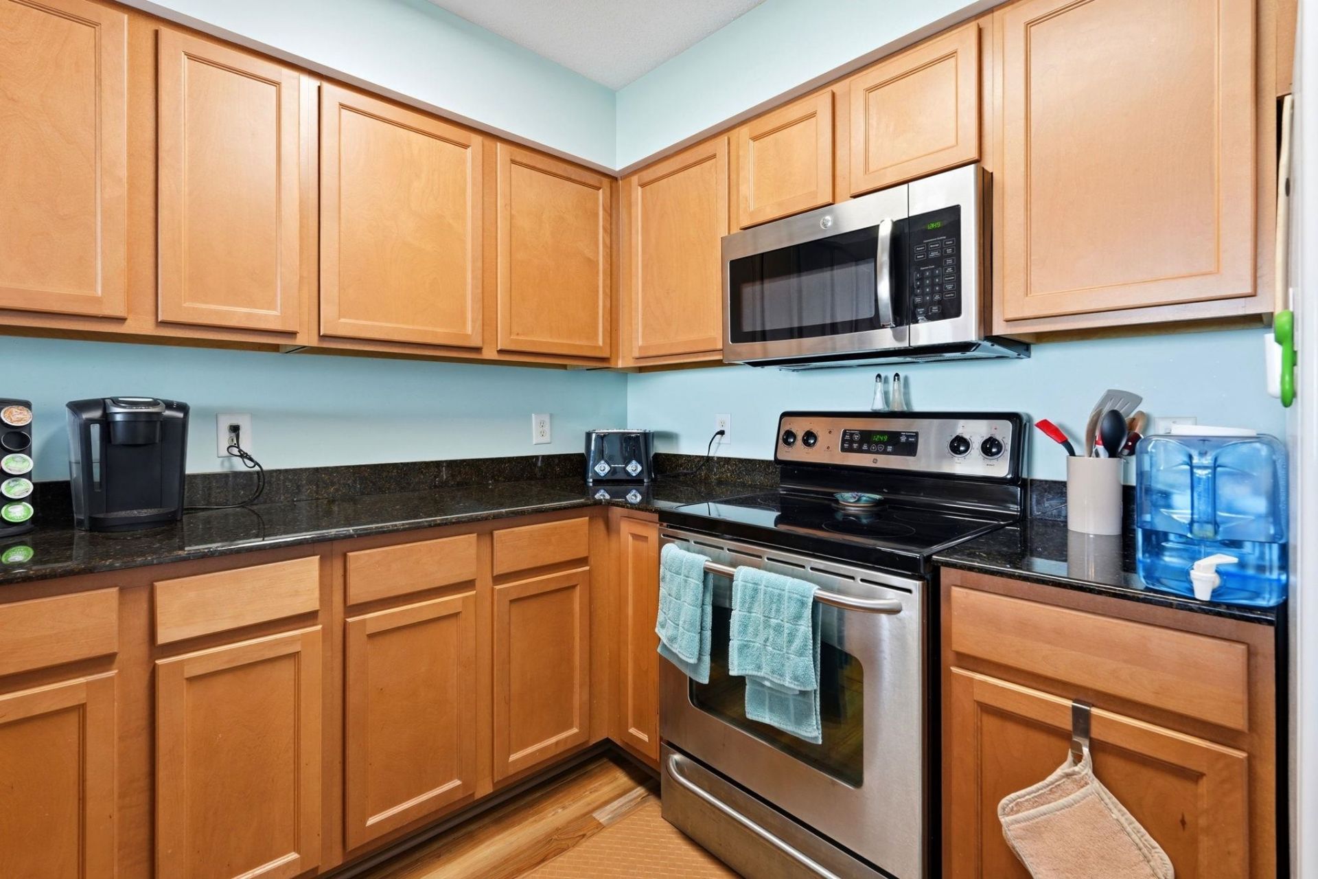 1706 Perrin Dr. Photo 14