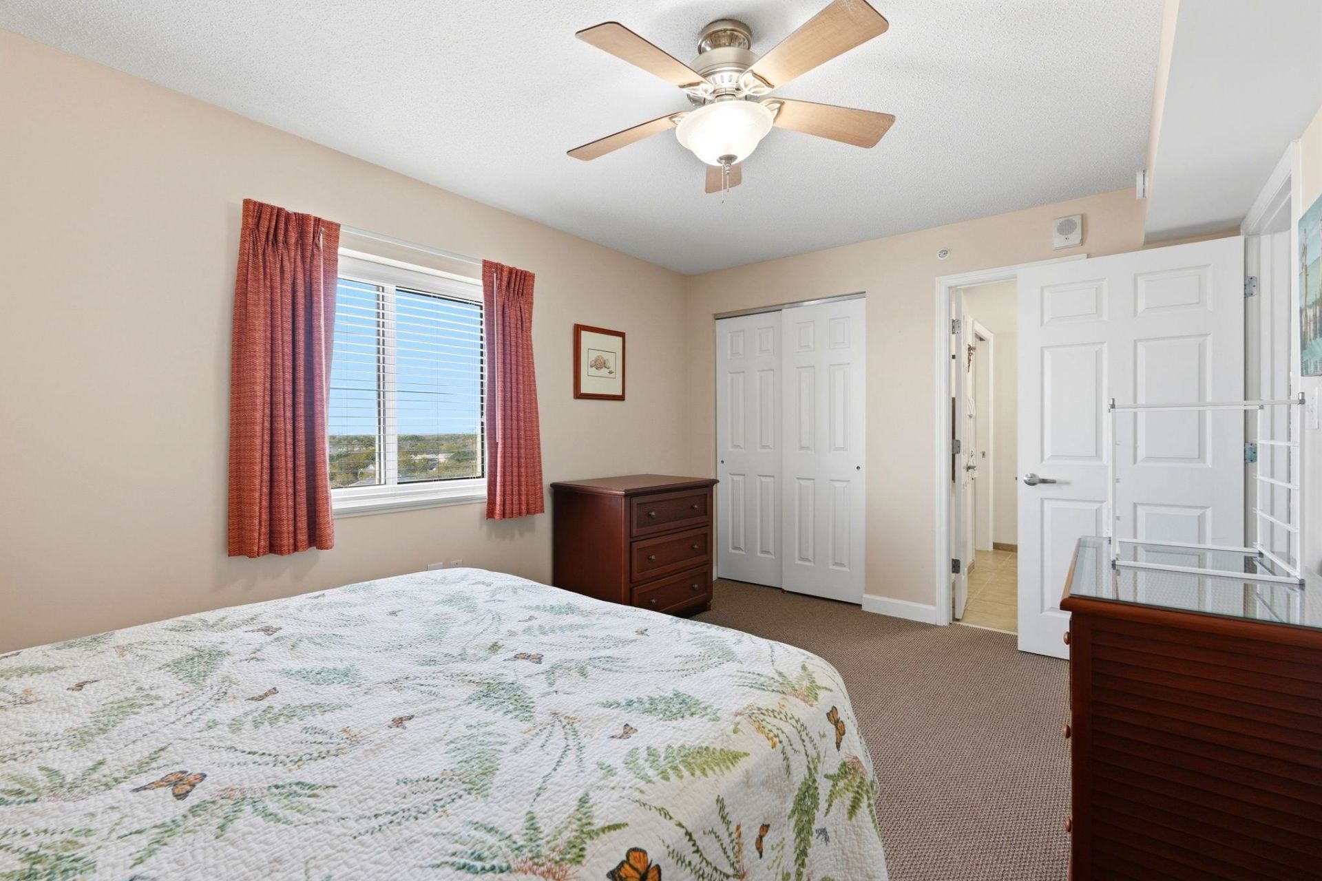 1706 Perrin Dr. Photo 33