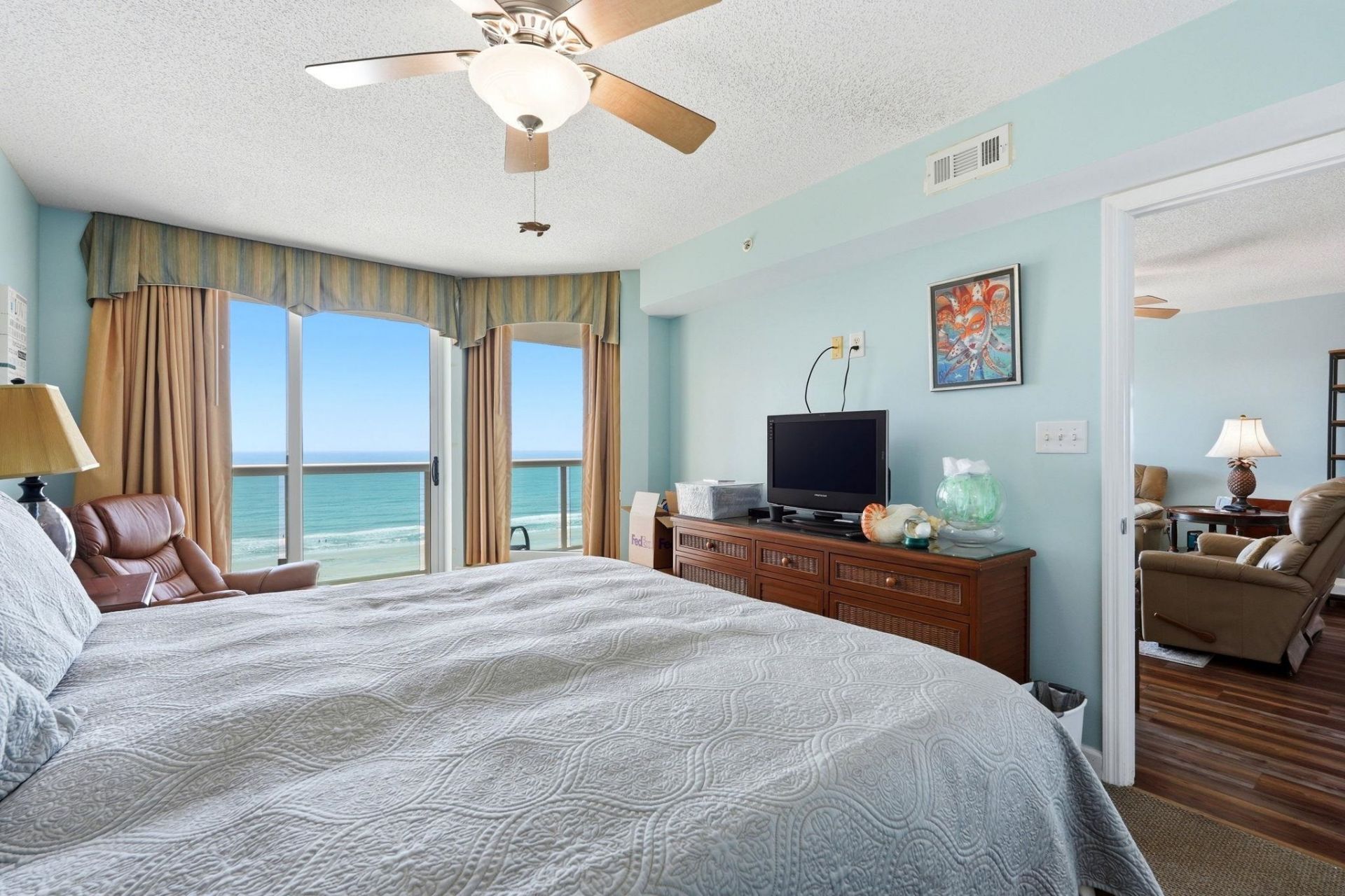 1706 Perrin Dr. Photo 4