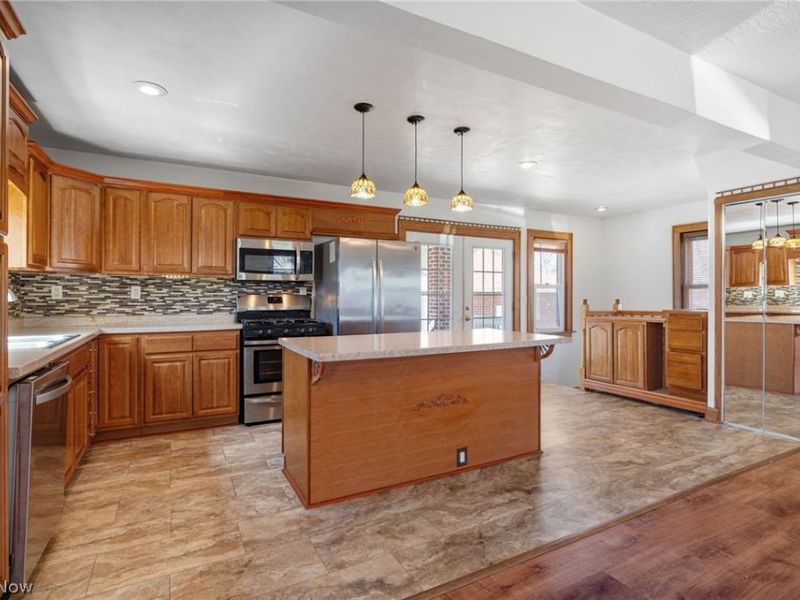 8009 Waynesburg Drive SE, Waynesburg, OH 44688 Photo 12