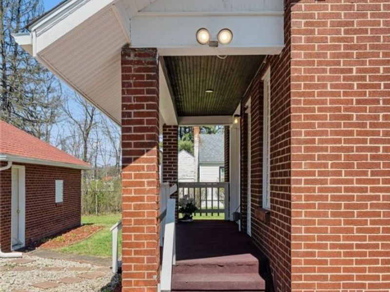 8009 Waynesburg Drive SE, Waynesburg, OH 44688 Photo 28