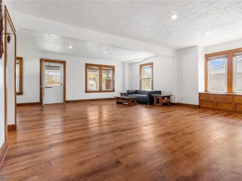 8009 Waynesburg Drive SE, Waynesburg, OH 44688 Photo 6