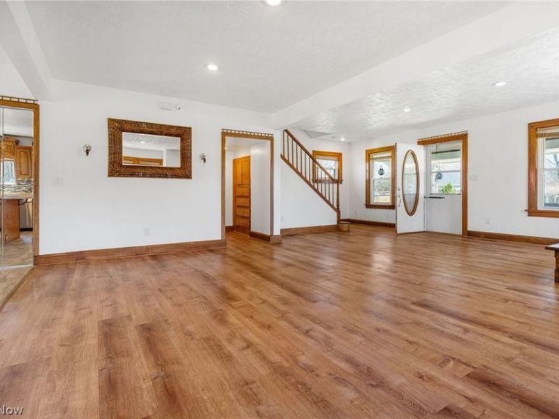 8009 Waynesburg Drive SE, Waynesburg, OH 44688 Photo 8