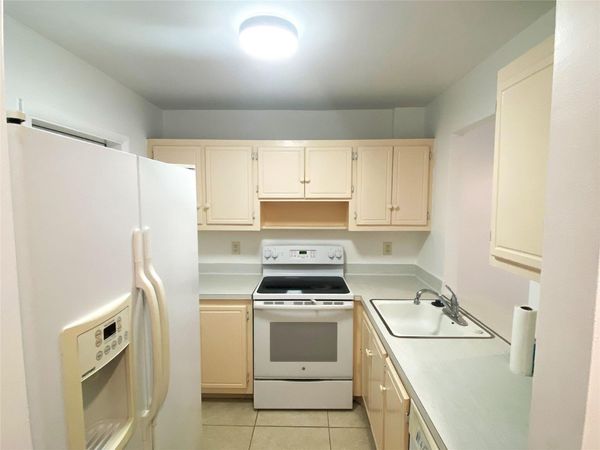 500 SE 2nd Avenue, Unit 22, Deerfield Beach, FL 33441