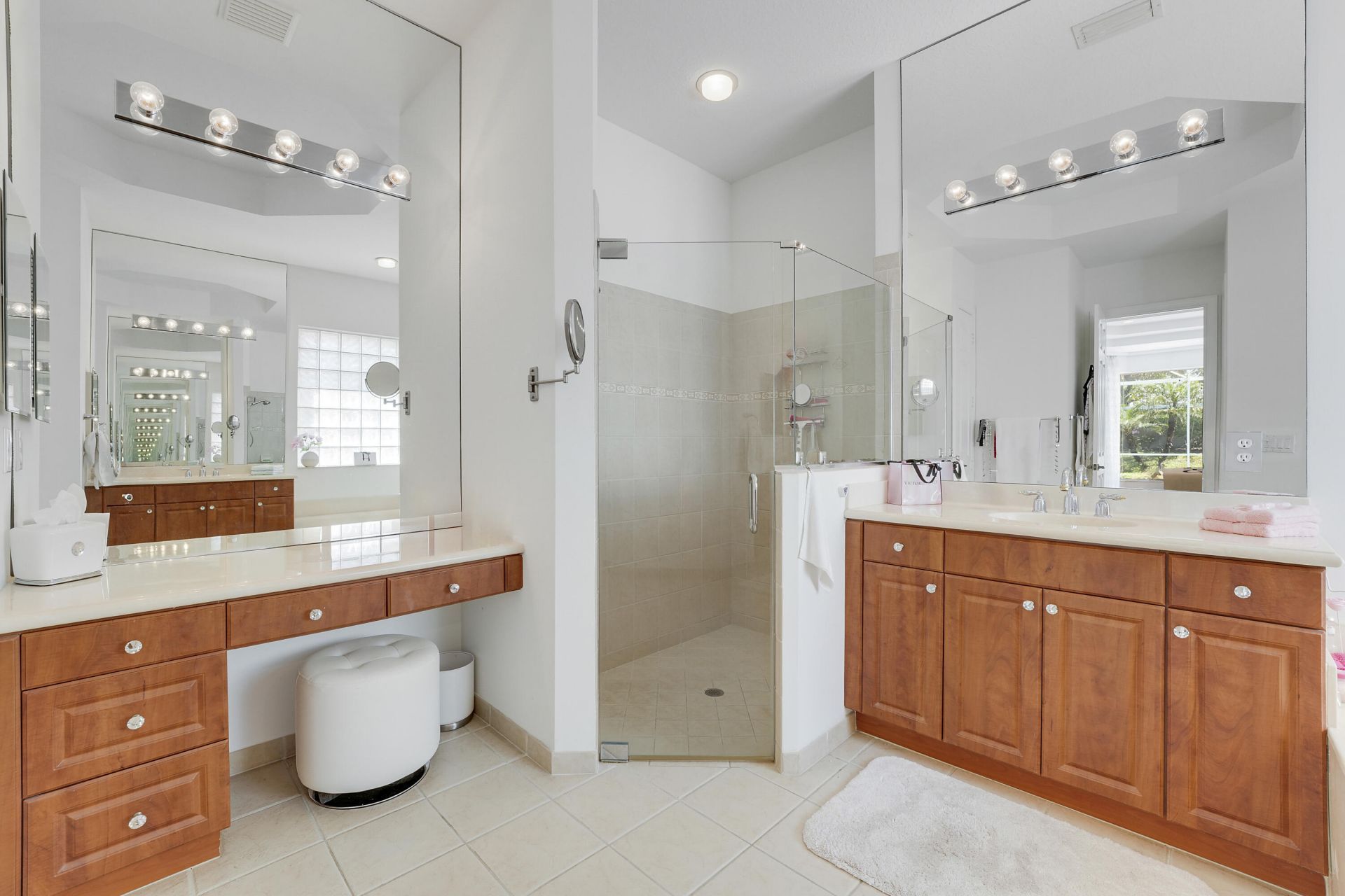 8197 Butler Greenwood Drive, West Palm Beach, FL 33411 Photo