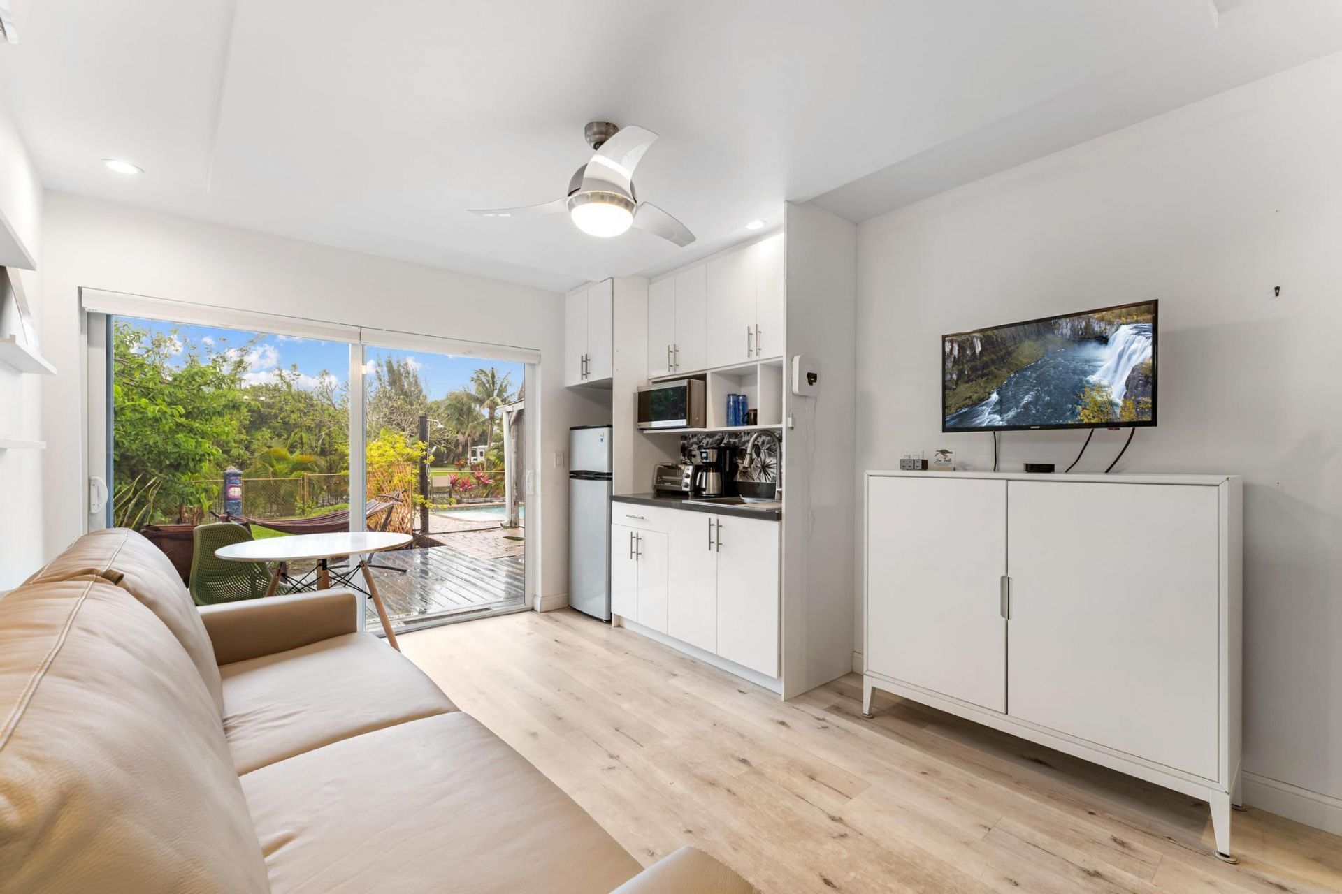 3179 Melaleuca Road, West Palm Beach, FL 33406 Photo