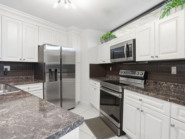 8093 Severn Drive, Unit D, Boca Raton, FL 33433