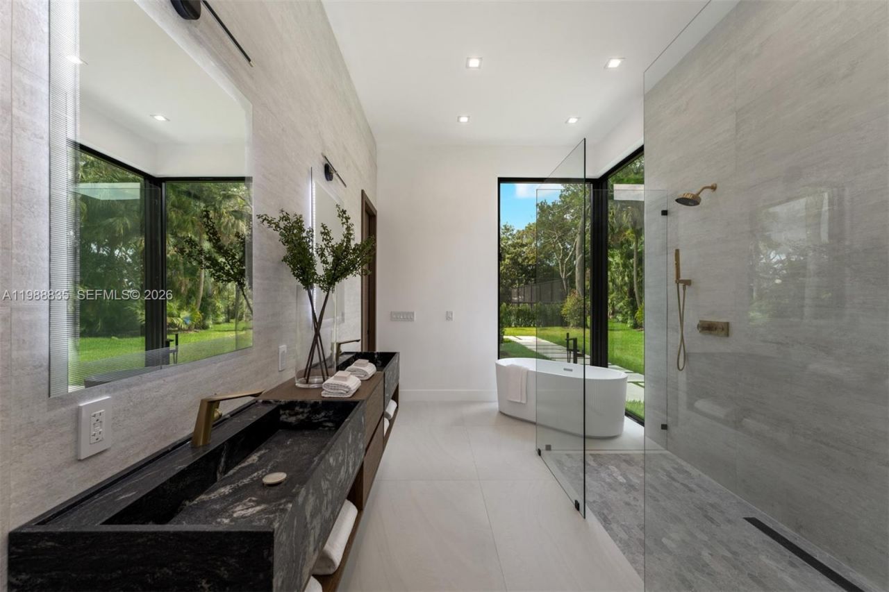 9790 SW 114th St , Miami, FL 33176 Photo