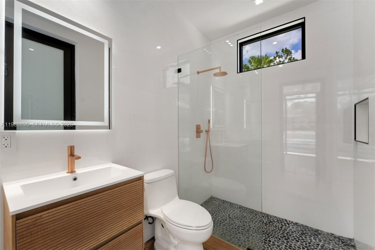 9790 SW 114th St , Miami, FL 33176 Photo