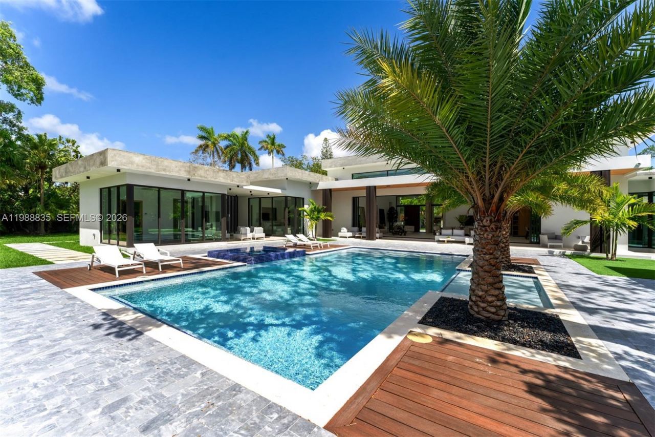 9790 SW 114th St , Miami, FL 33176 Photo