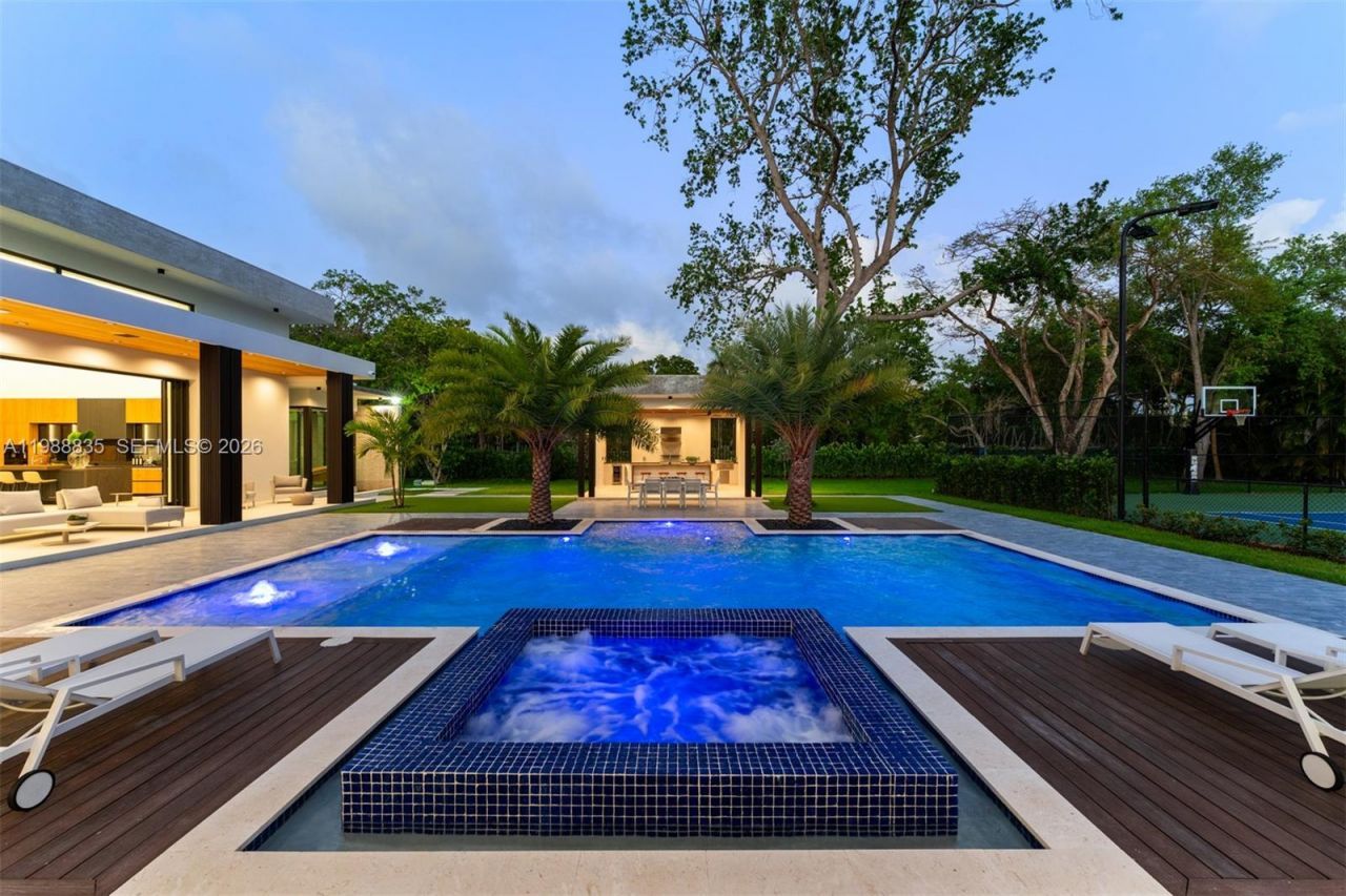 9790 SW 114th St , Miami, FL 33176 Photo