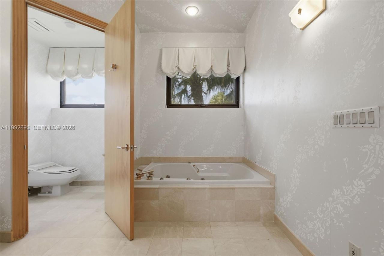 7383 Orangewood Ln, Unit 301, Boca Raton, FL 33433 Photo