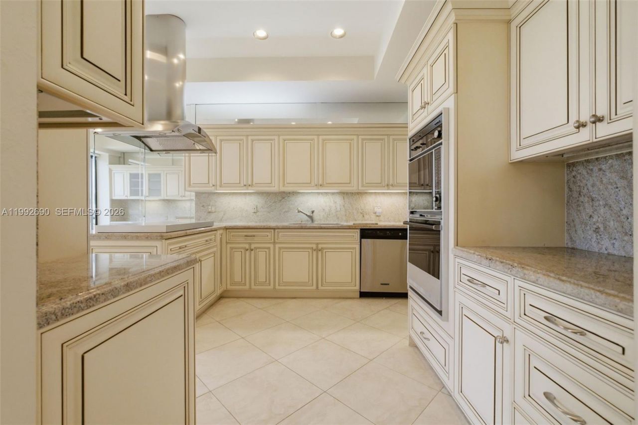 7383 Orangewood Ln, Unit 301, Boca Raton, FL 33433 Photo