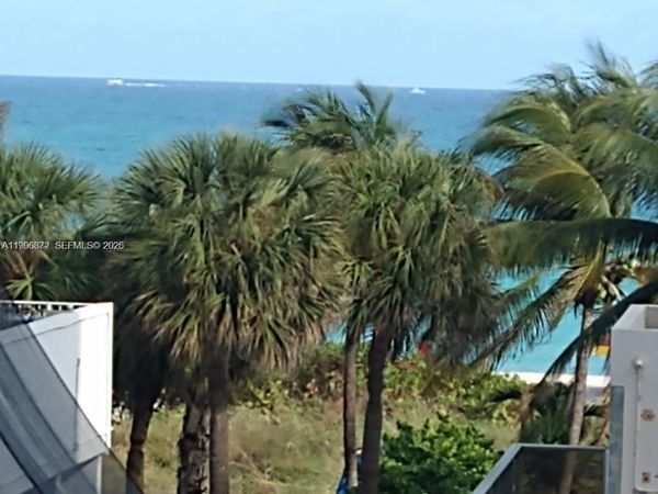 6039 Collins Ave , Unit 407, Miami Beach, FL 33140