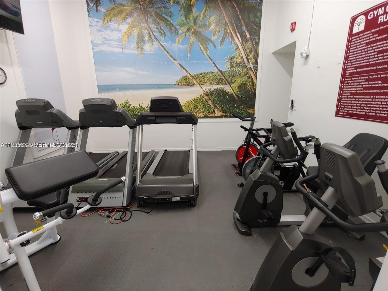 6039 Collins Ave , Unit 407, Miami Beach, FL 33140 Photo