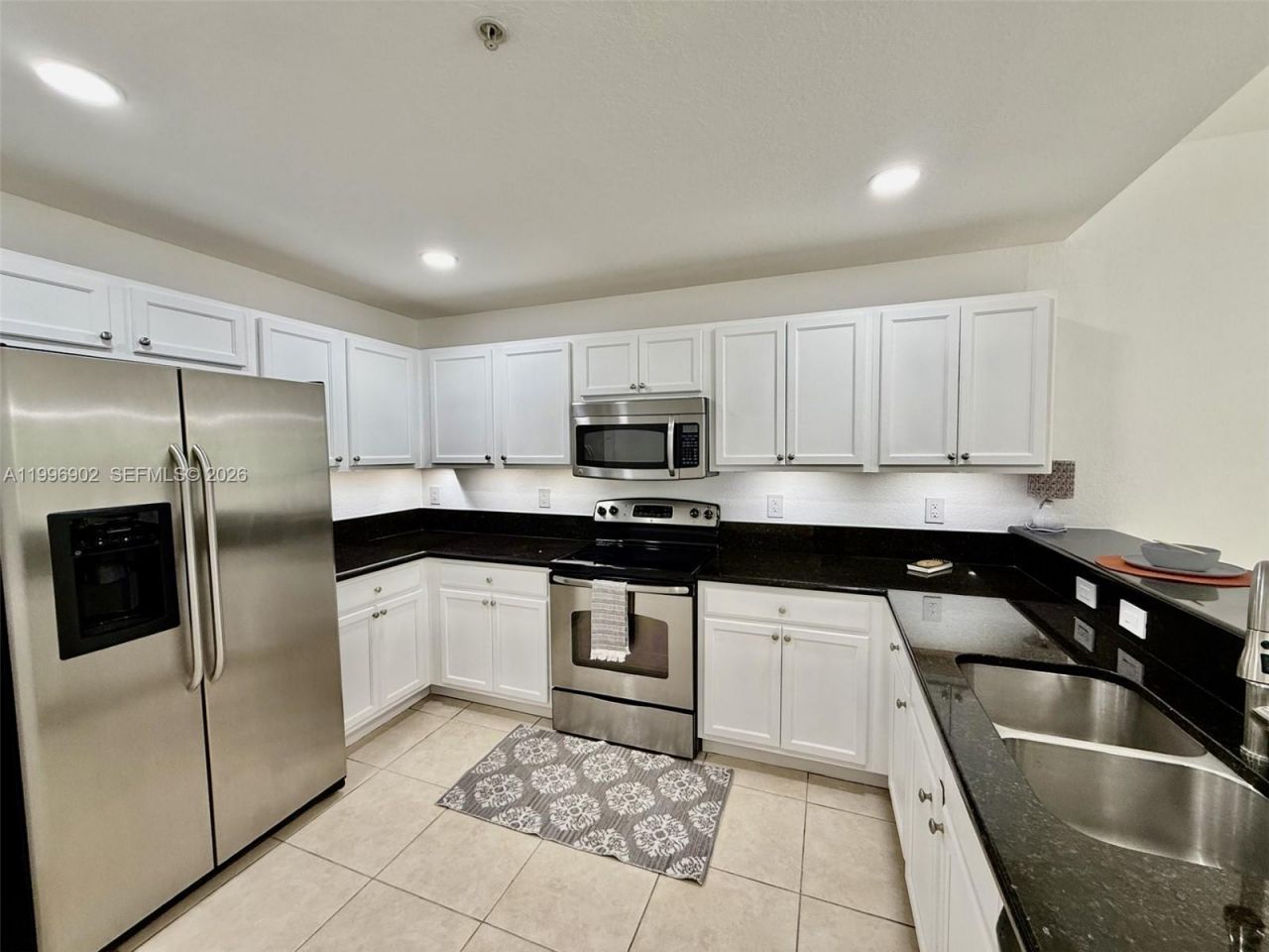 11503 NW 89 St , Unit 218, Doral, FL 33178 Photo