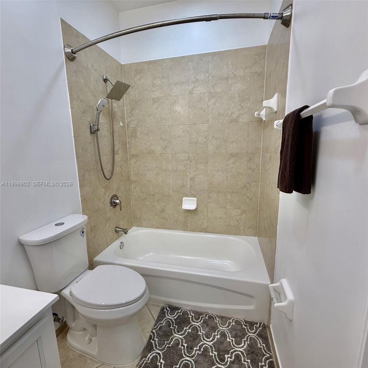 11503 NW 89 St , Unit 218, Doral, FL 33178 Photo