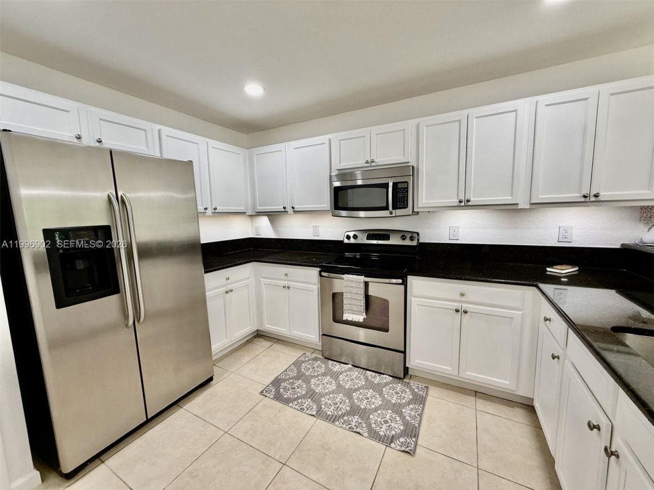 11503 NW 89 St , Unit 218, Doral, FL 33178 Photo