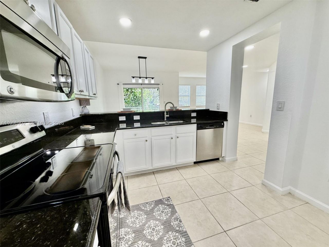 11503 NW 89 St , Unit 218, Doral, FL 33178 Photo