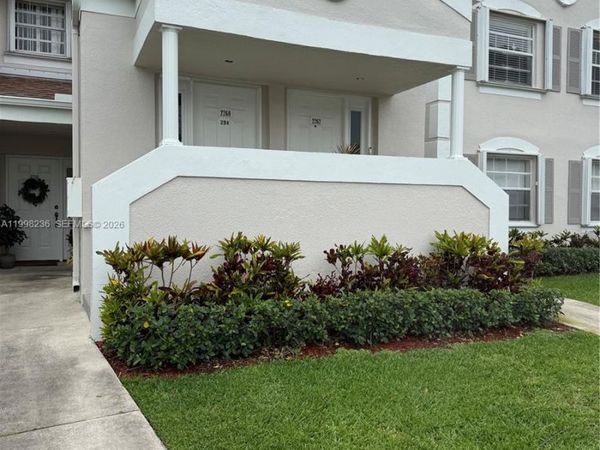 2260 SE 27th Dr, Unit 204-E, Homestead, FL 33035