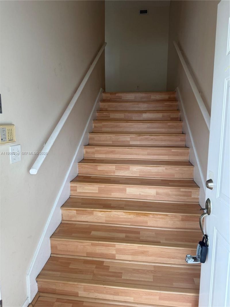 2260 SE 27th Dr, Unit 204-E, Homestead, FL 33035 Photo